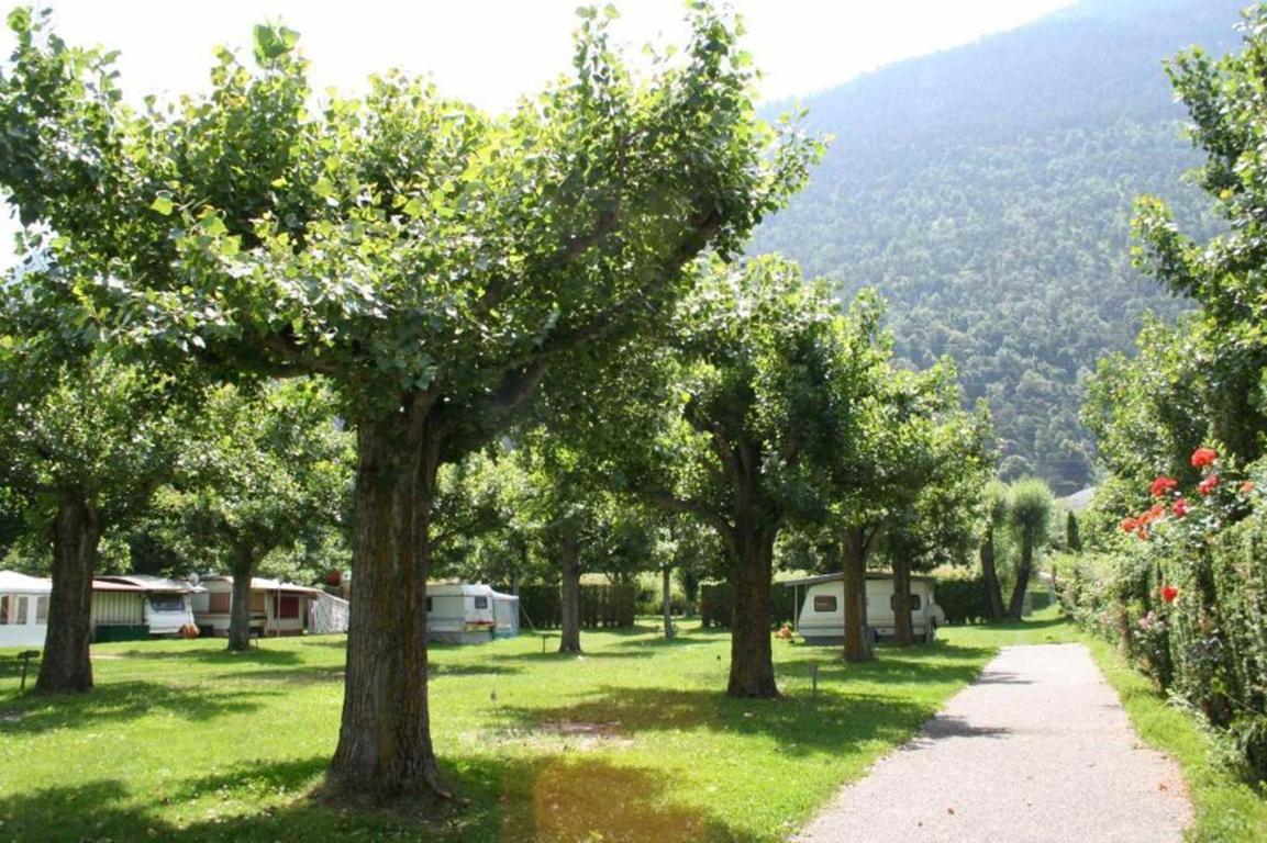 Camping/ Thermalbad Brigerbad mit Bed&Breakfast Exterior foto